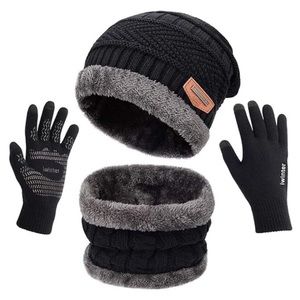 Three piece winter set in original packaging. Unisex